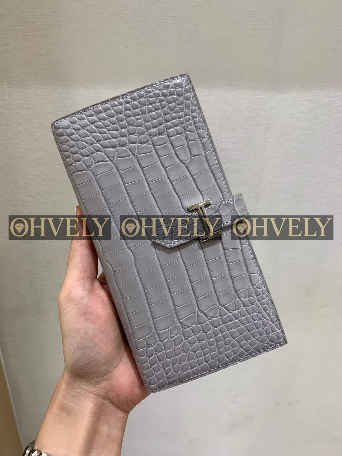 Hermès 베안 장지갑 악어가죽 상품 썸네일