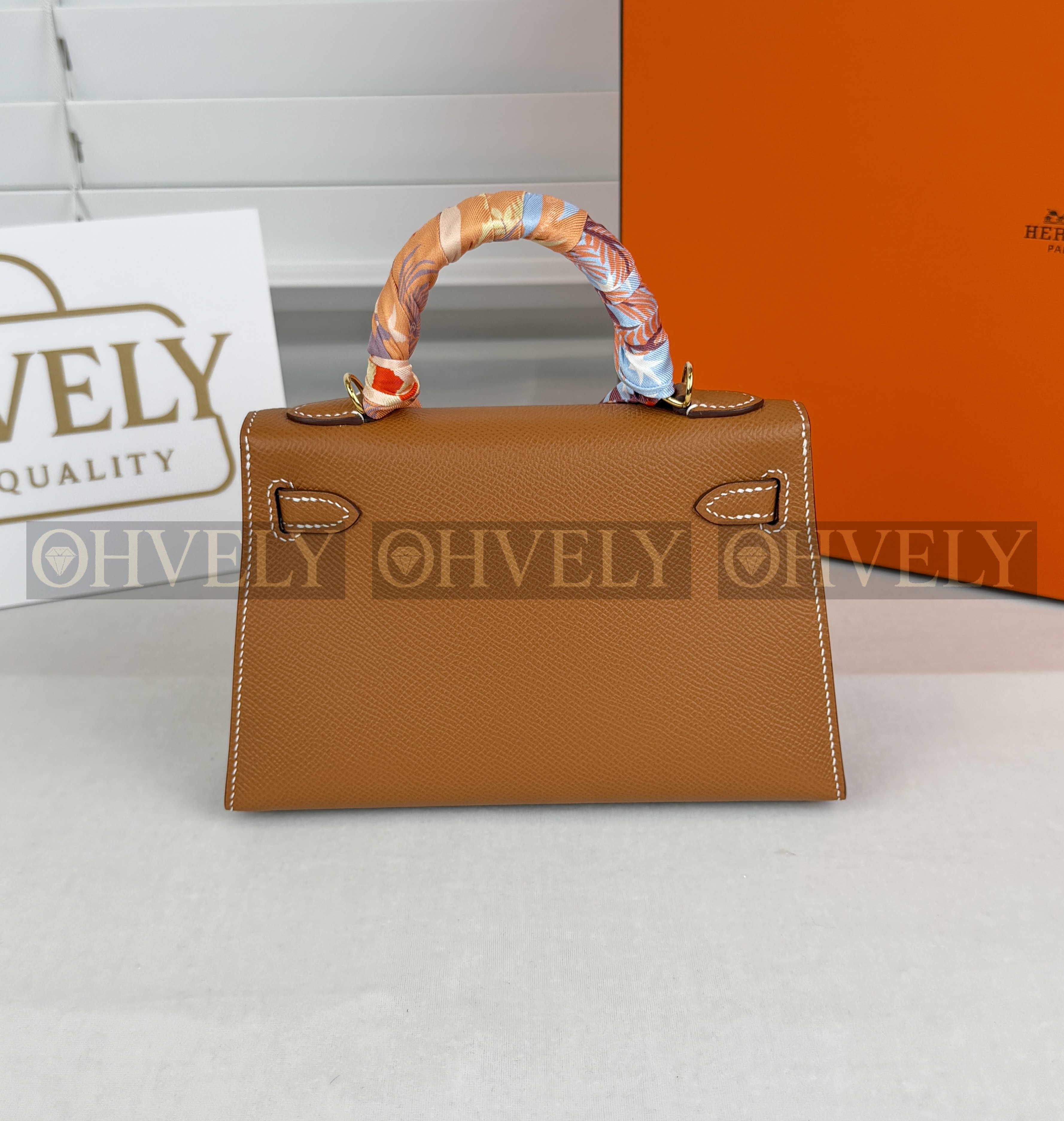 Hermès Mini Kelly EPSON 골드/금장 (시중가 3000만원대) 상품 썸네일