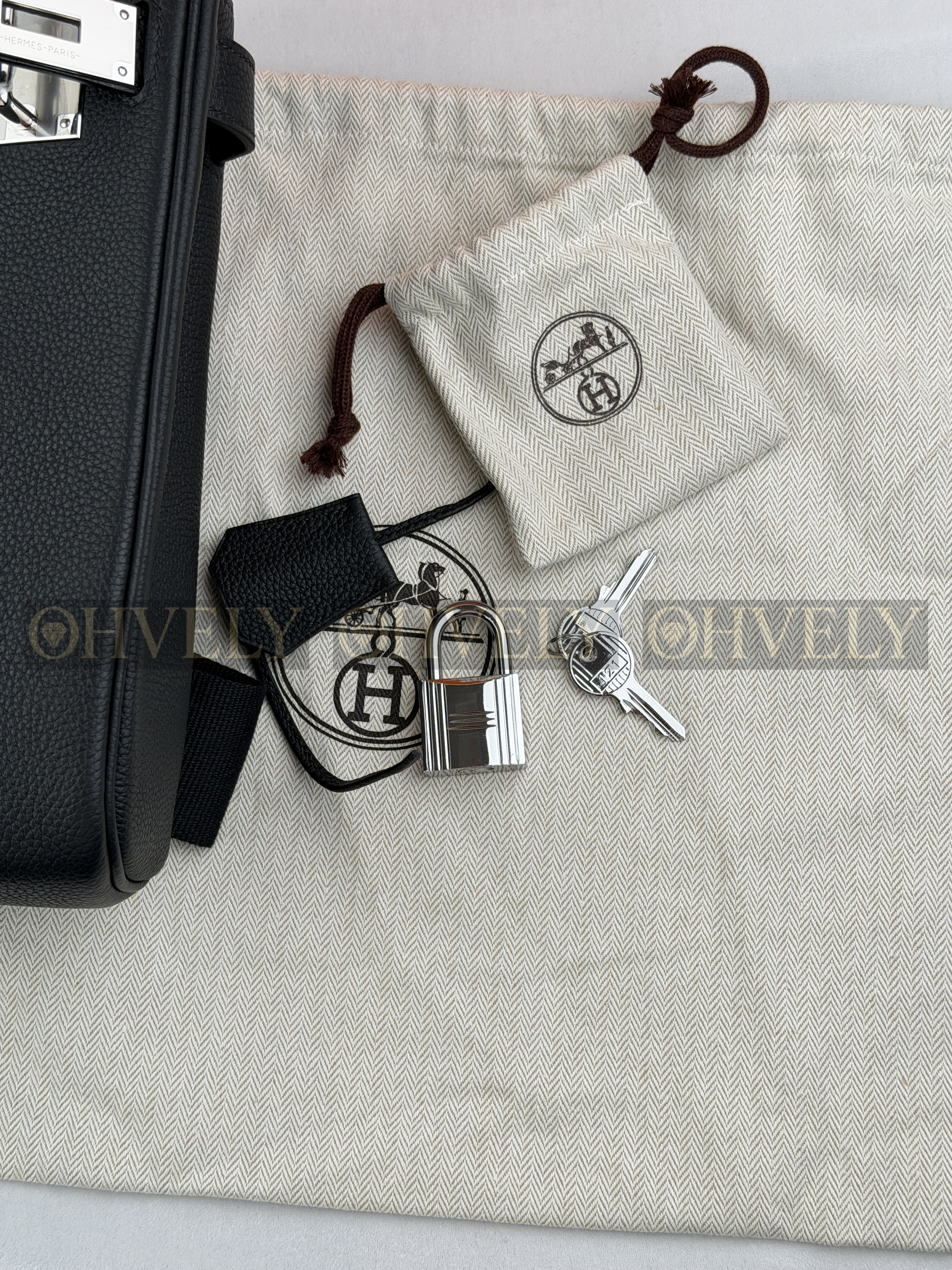 Hermès Hac a Dos PM 블랙 은장 (매장가 2350만) 상품 썸네일