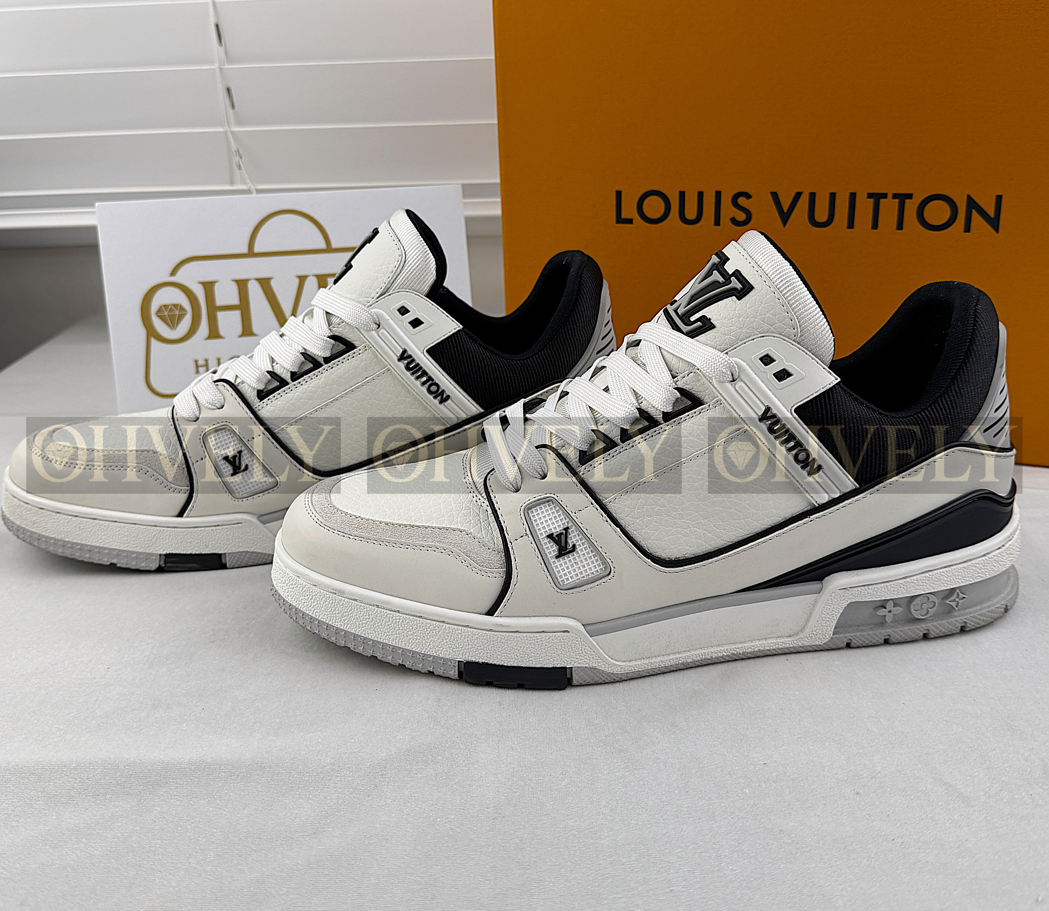 LV 25FW 트레이너 스니커즈 블랙 (남성) 상품 썸네일