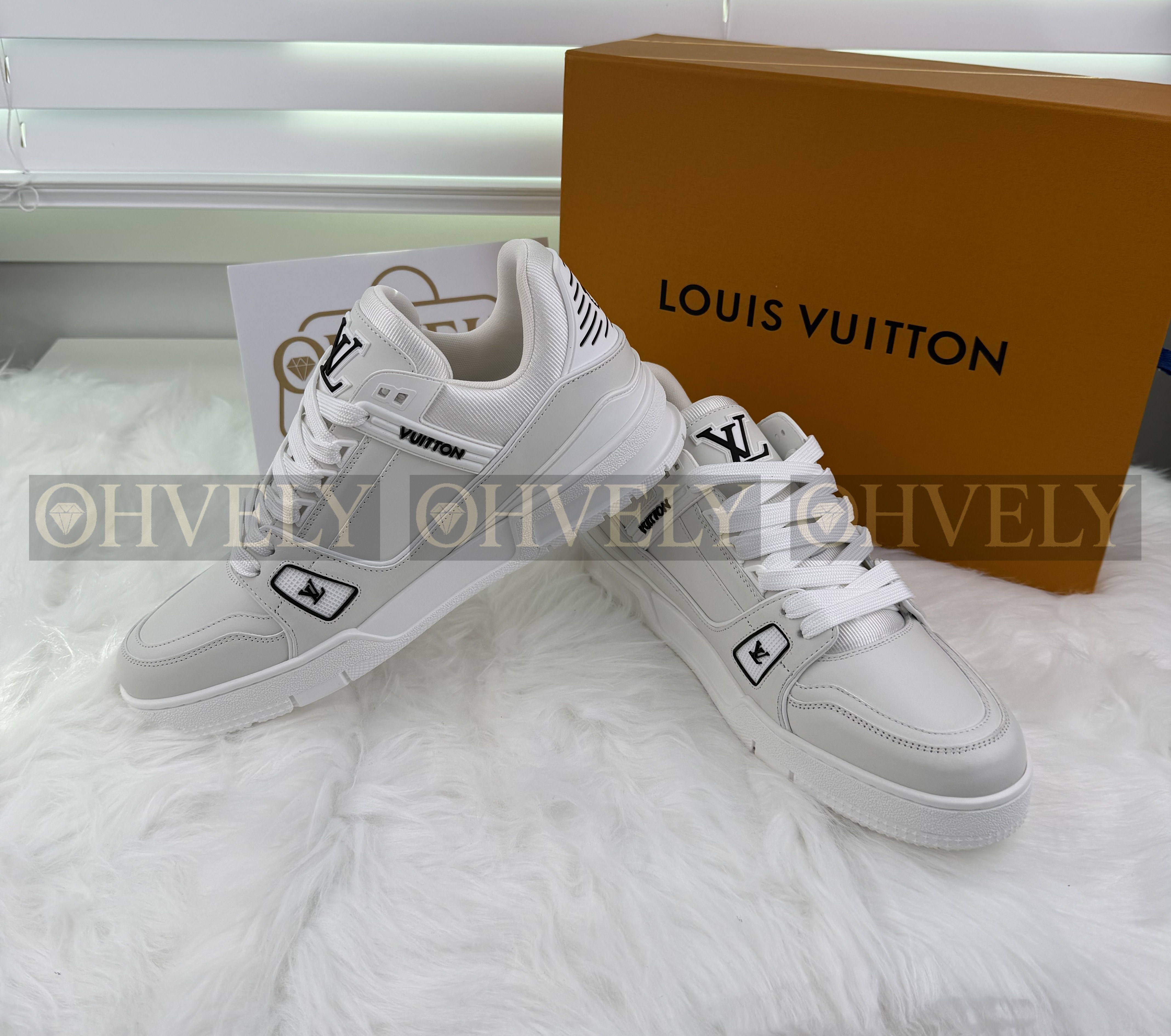 LV 25FW 트레이너 스니커즈 (남성) 상품 썸네일