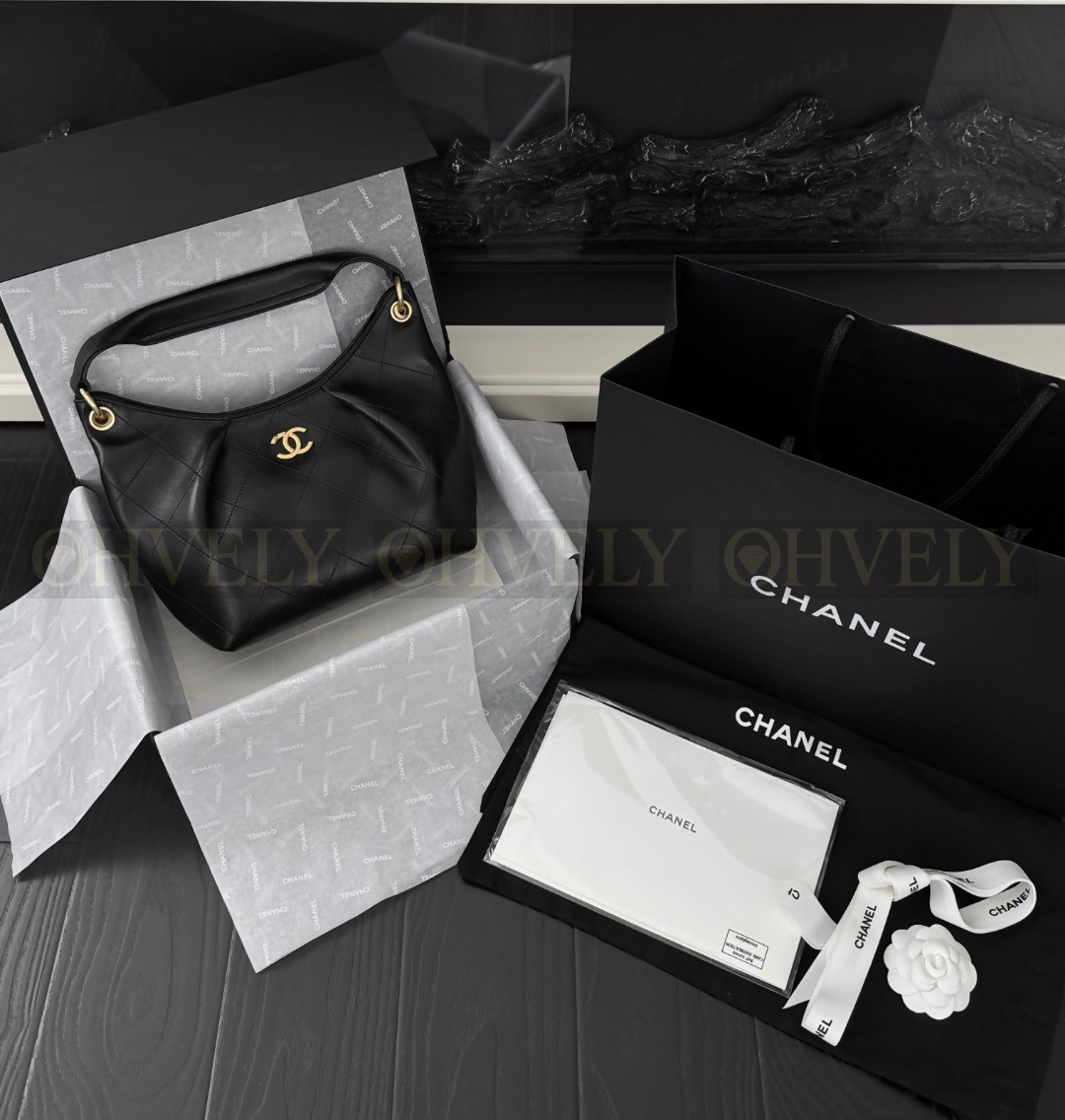 CHANEL 26C 맥시 호보 백 (스몰) 상품 썸네일