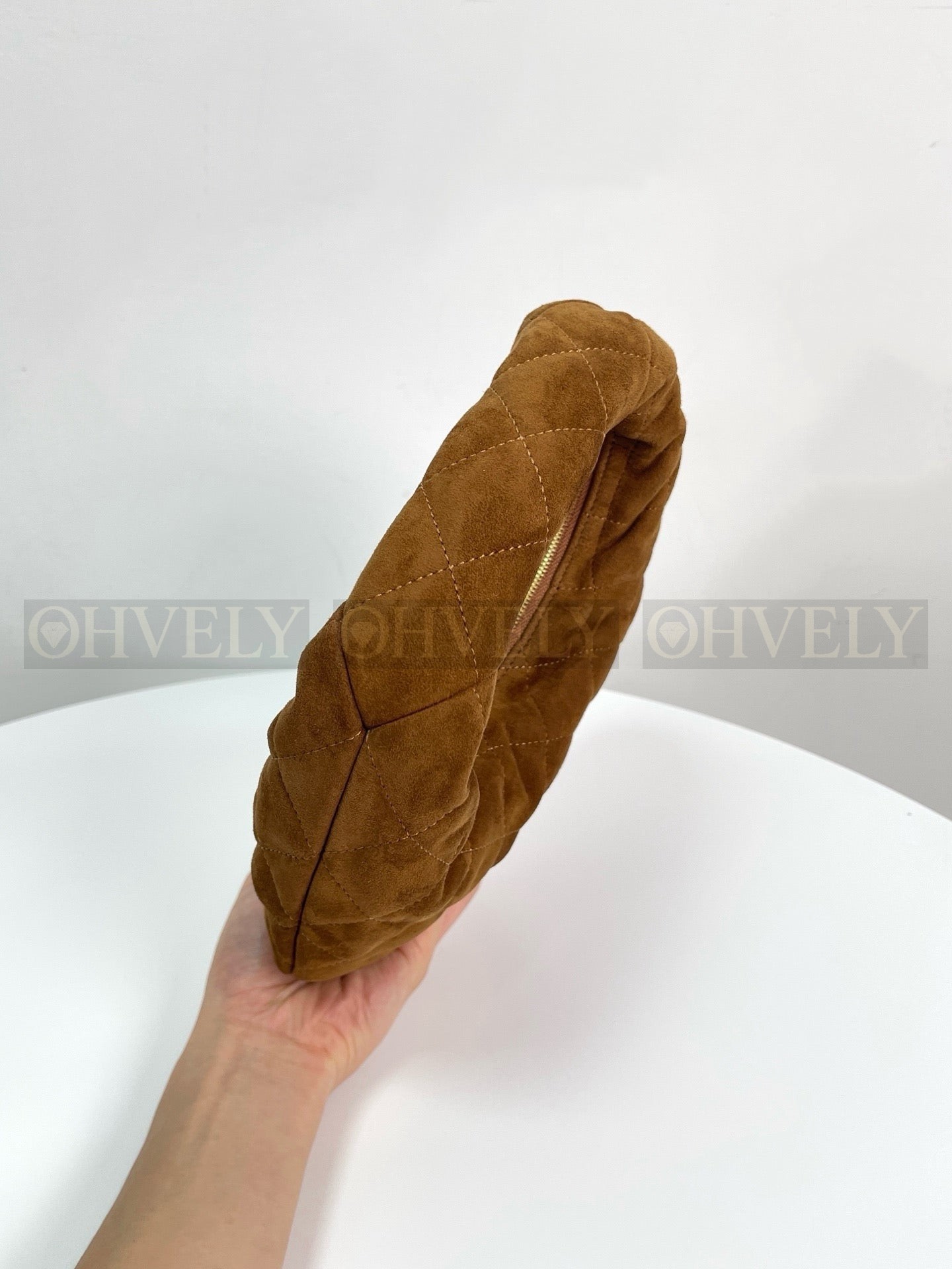 생로랑 ICARINO 이카리노 퀼팅 스웨이드 토트백 카라멜 꼬냑 상품 썸네일