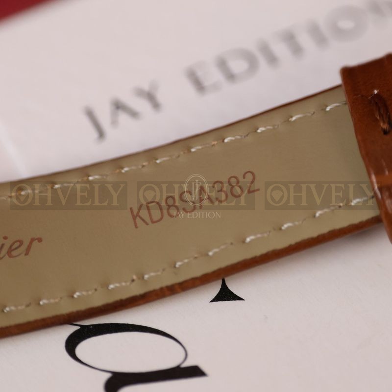까르띠에 탱크 루이 옐로우골드 브라운스트랩 상품 썸네일