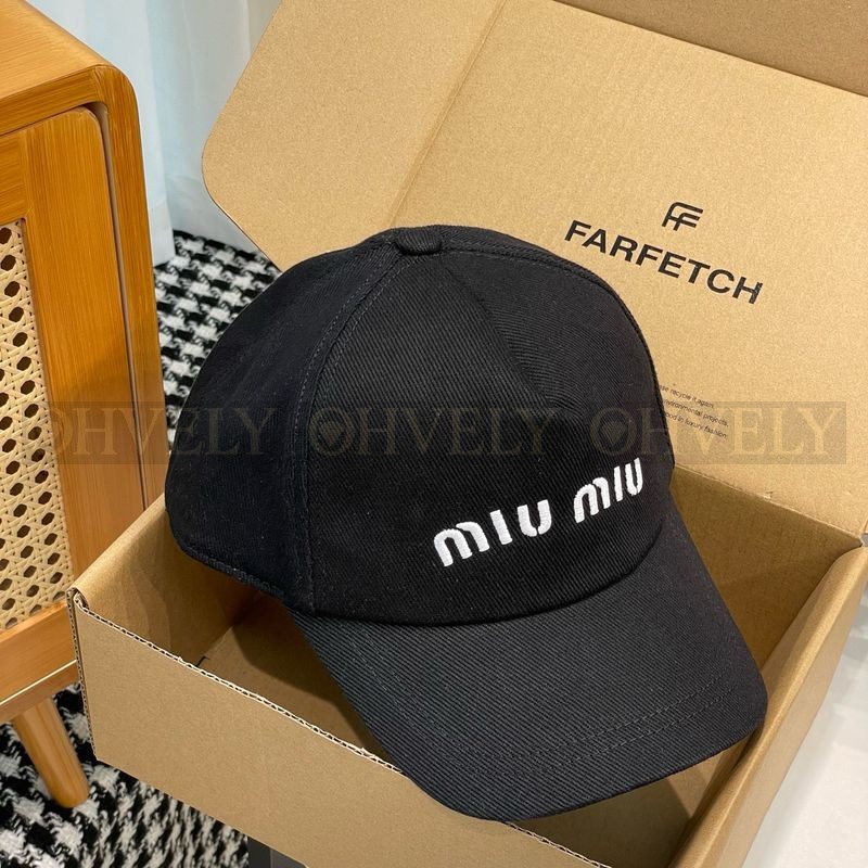 미우미우 볼캡 상품 썸네일