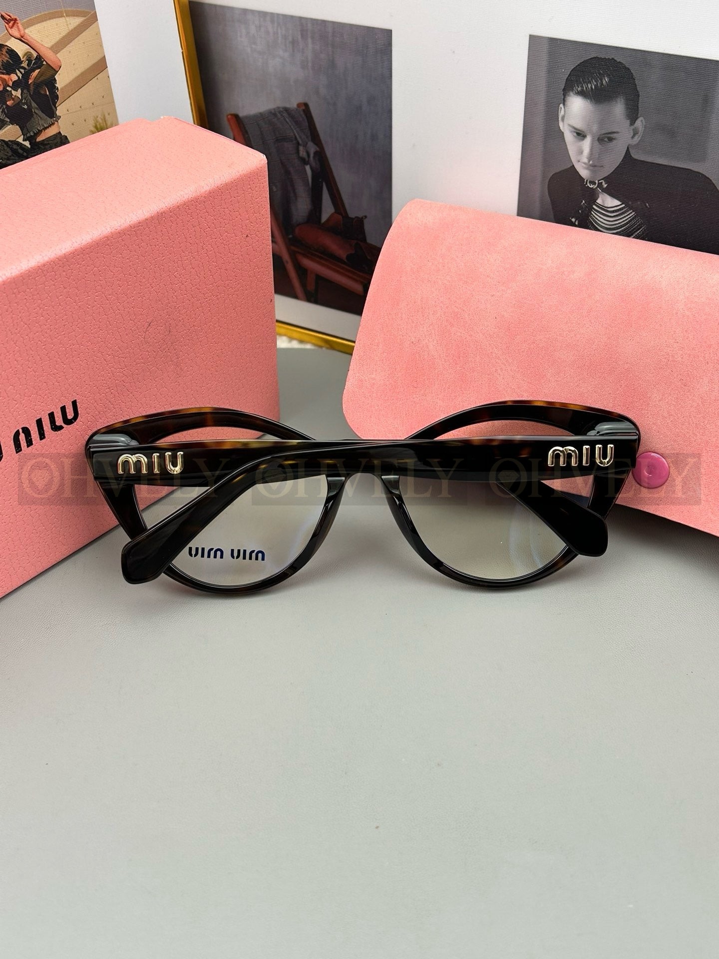 미우미우 안경 MU01RV 상품 썸네일