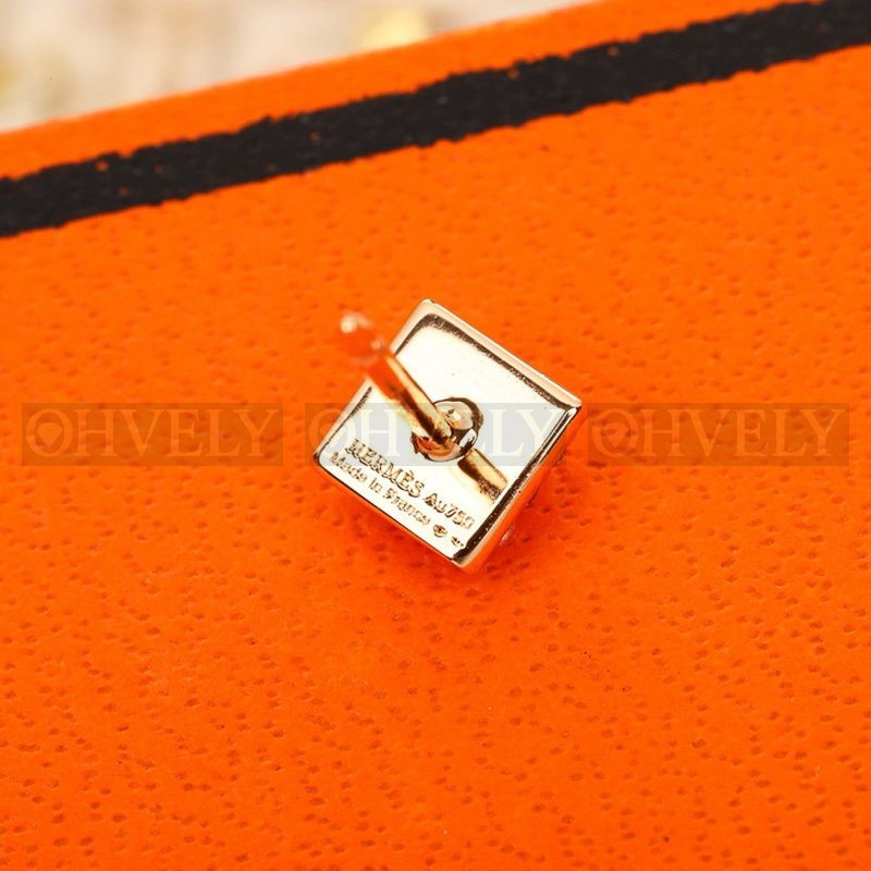에르메스 Clou d'H earrings 상품 썸네일