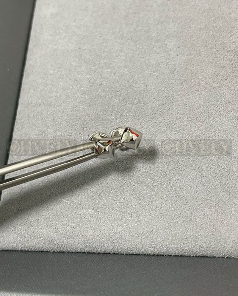 에르메스 Clou d'H earrings 상품 썸네일