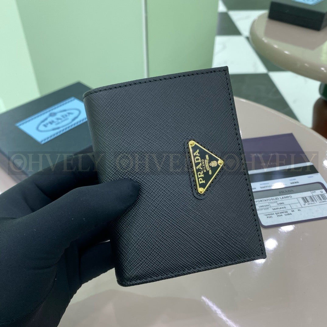 프라다 사피아노 삼각로고 코인 반지갑 상품 썸네일