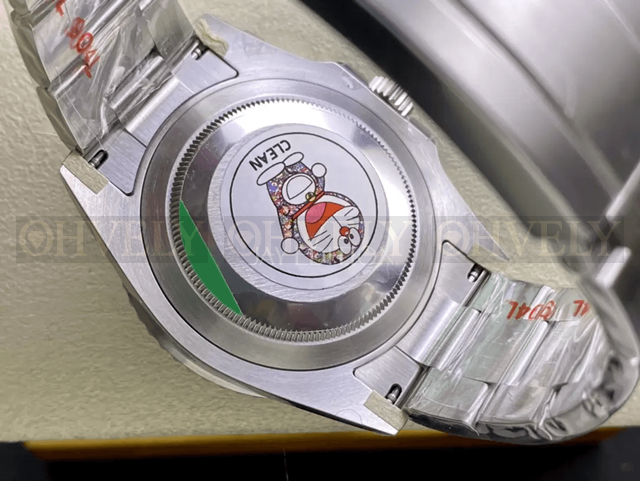 롤렉스 신형 서브마리너 데이트 검판 41mm 상품 썸네일