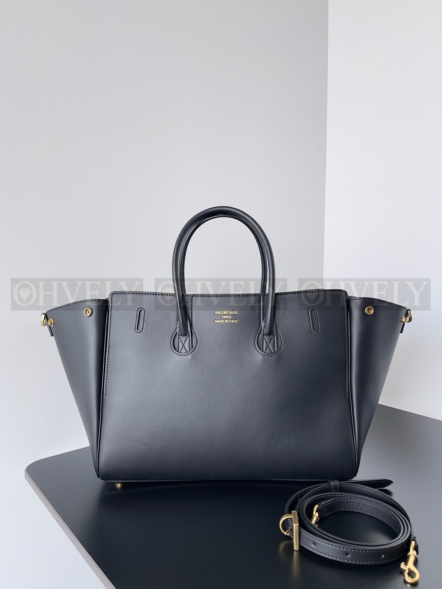 발렌시아가 벨 에어 캐리 올 백 스몰 상품 썸네일