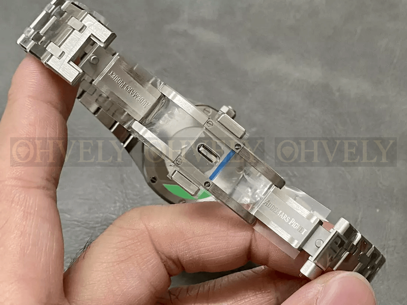 오데마피게 로얄오크 67651 스틸 검판 (33mm,쿼츠) 상품 썸네일
