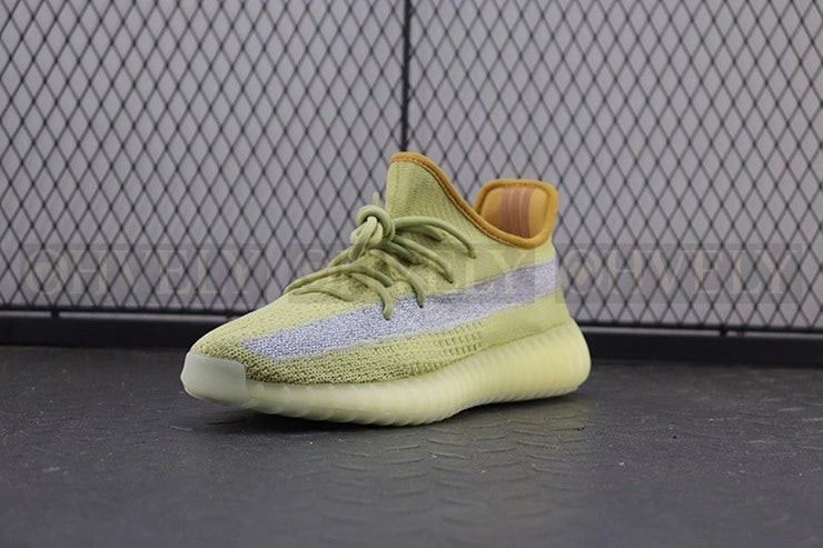 YEEZY 350 V2 마쉬 상품 썸네일