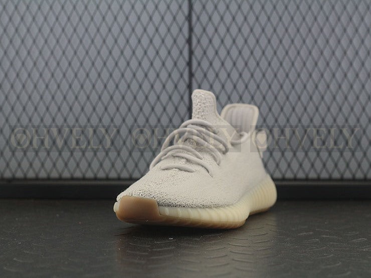 YEEZY 350 V2 세서미 상품 썸네일