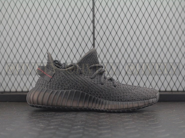 YEEZY 350 V2 스태틱 블랙 상품 썸네일