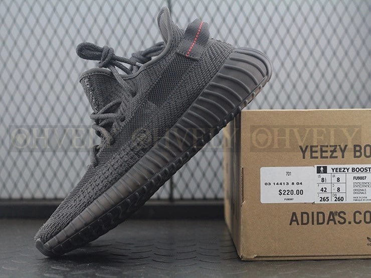 YEEZY 350 V2 스태틱 블랙 상품 썸네일