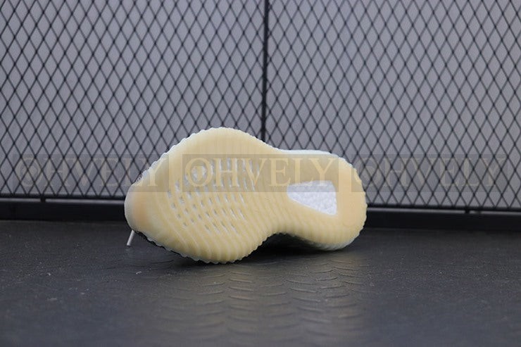 YEEZY 350 V2 시온 상품 썸네일