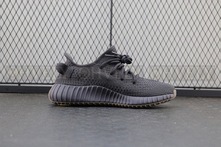 YEEZY 350 V2 신더 상품 썸네일