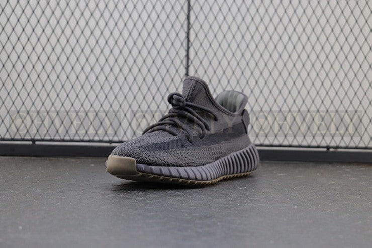 YEEZY 350 V2 신더 상품 썸네일