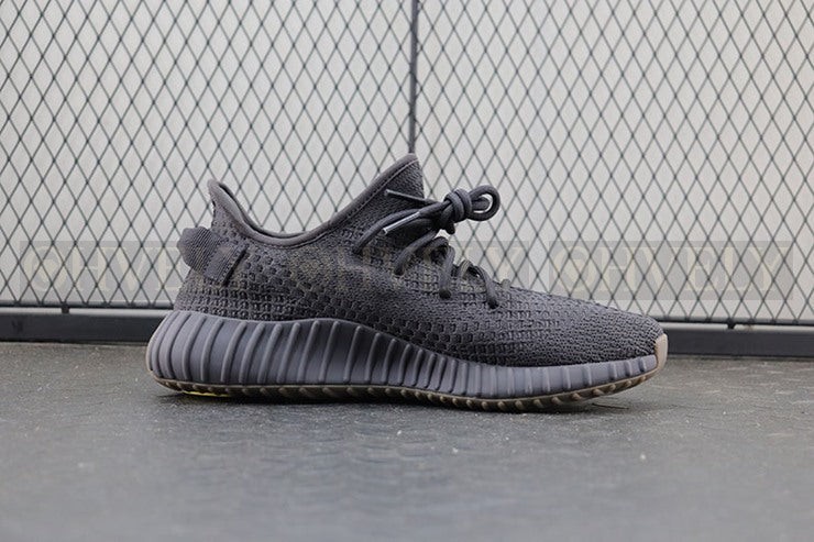 YEEZY 350 V2 신더 리플렉티브 상품 썸네일
