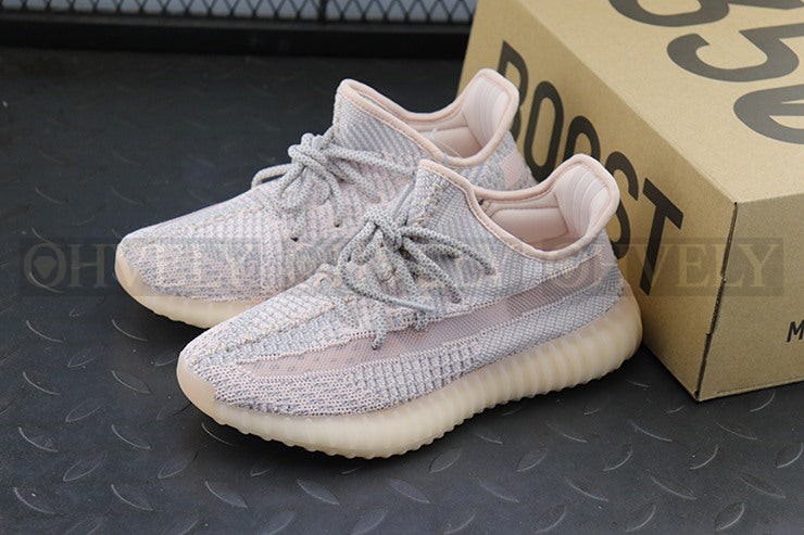 YEEZY 350 V2 신스 논 리플렉티브 상품 썸네일