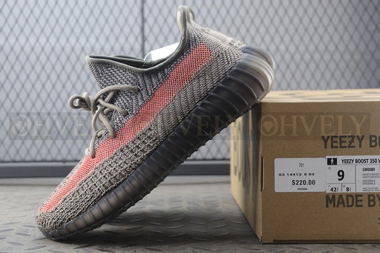 YEEZY 350 V2 애쉬스톤 상품 썸네일