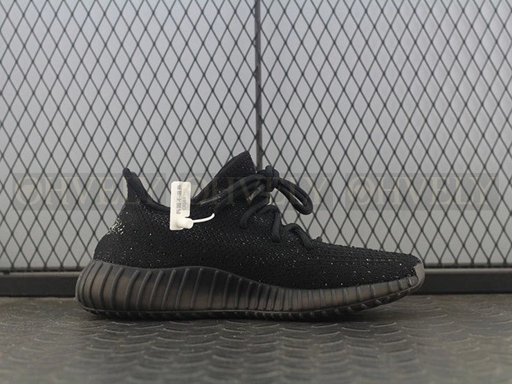 YEEZY 350 V2 오레오 상품 썸네일