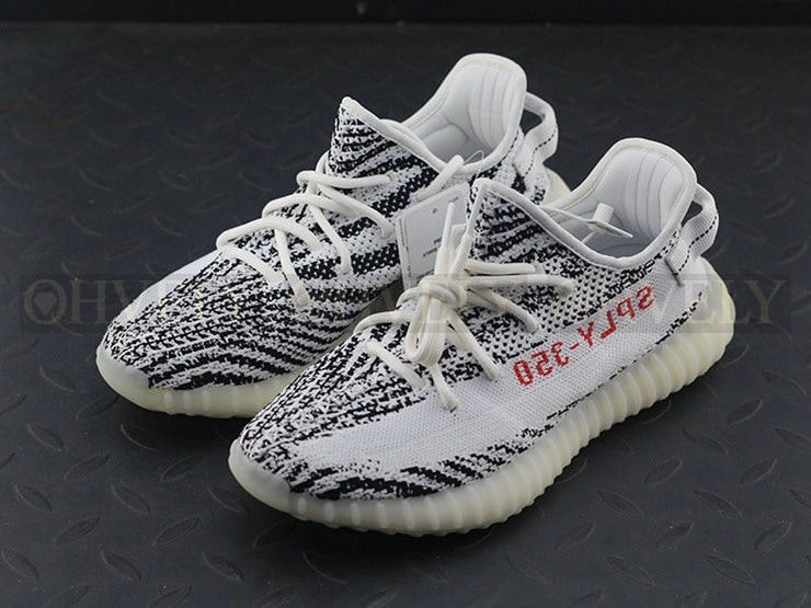 YEEZY 350 V2 지브라 상품 썸네일