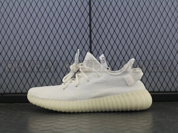 YEEZY 350 V2 트리플 화이트 상품 썸네일