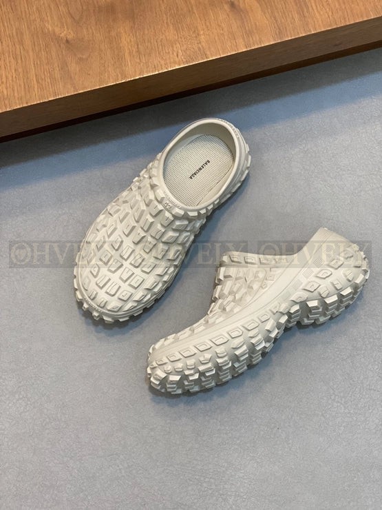 발렌시아가 바운서 클로그 베이지 상품 썸네일