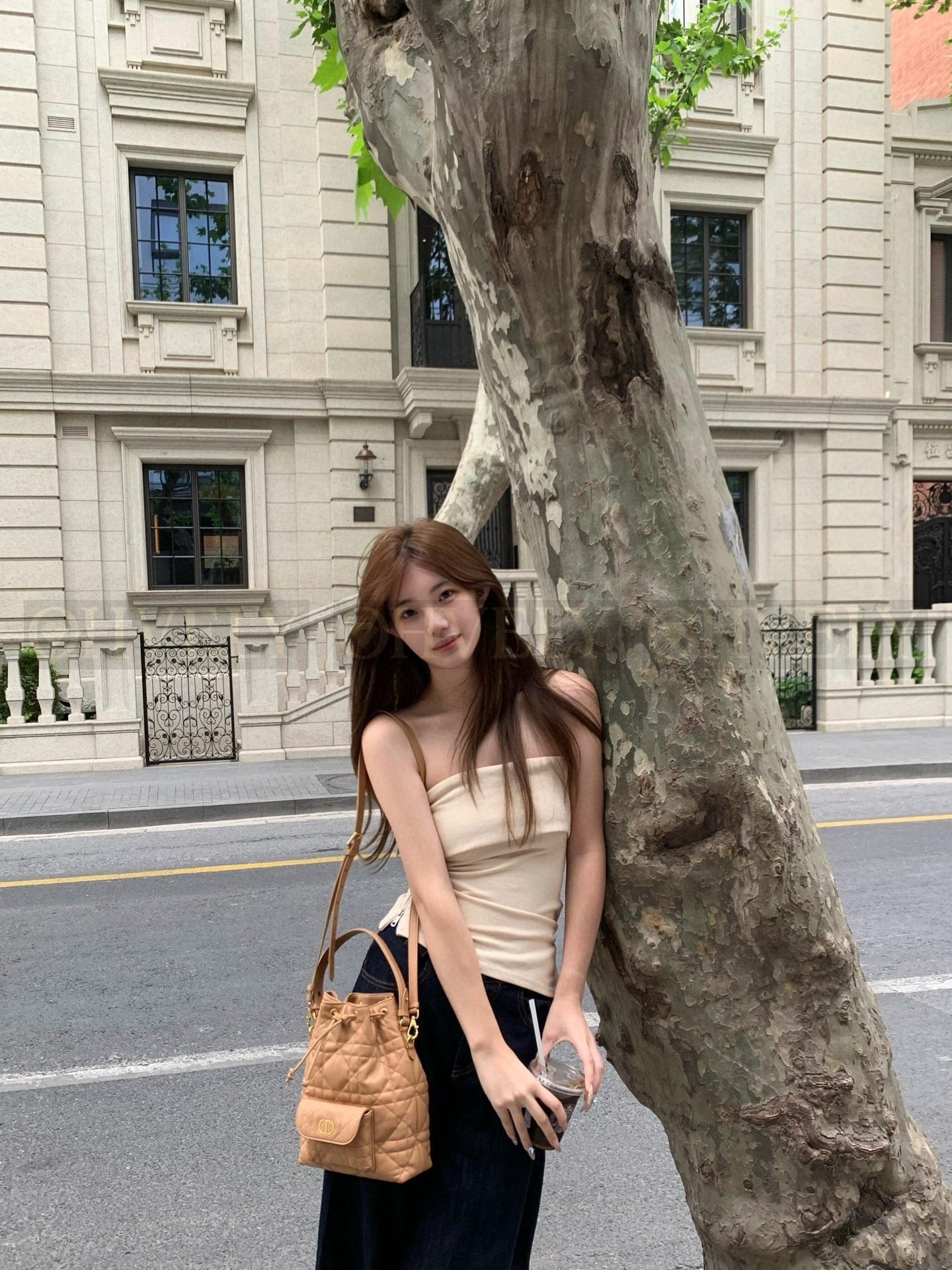 디올 카로 스몰 버킷백 상품 썸네일