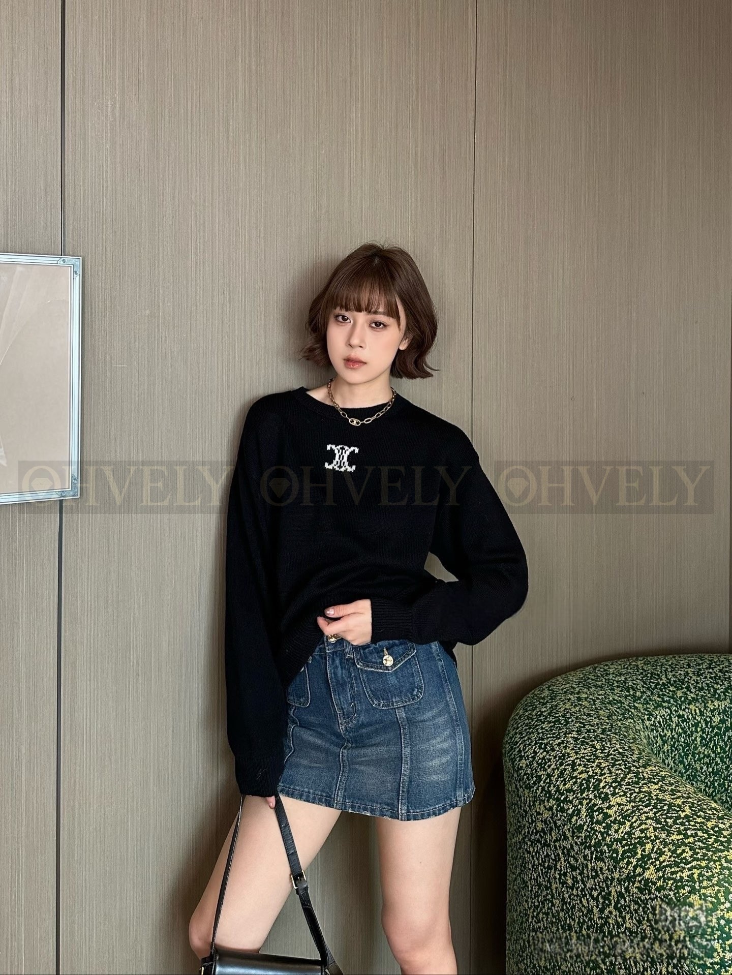 【 ZP 】셀린느 크루넥 스웨터 상품 썸네일