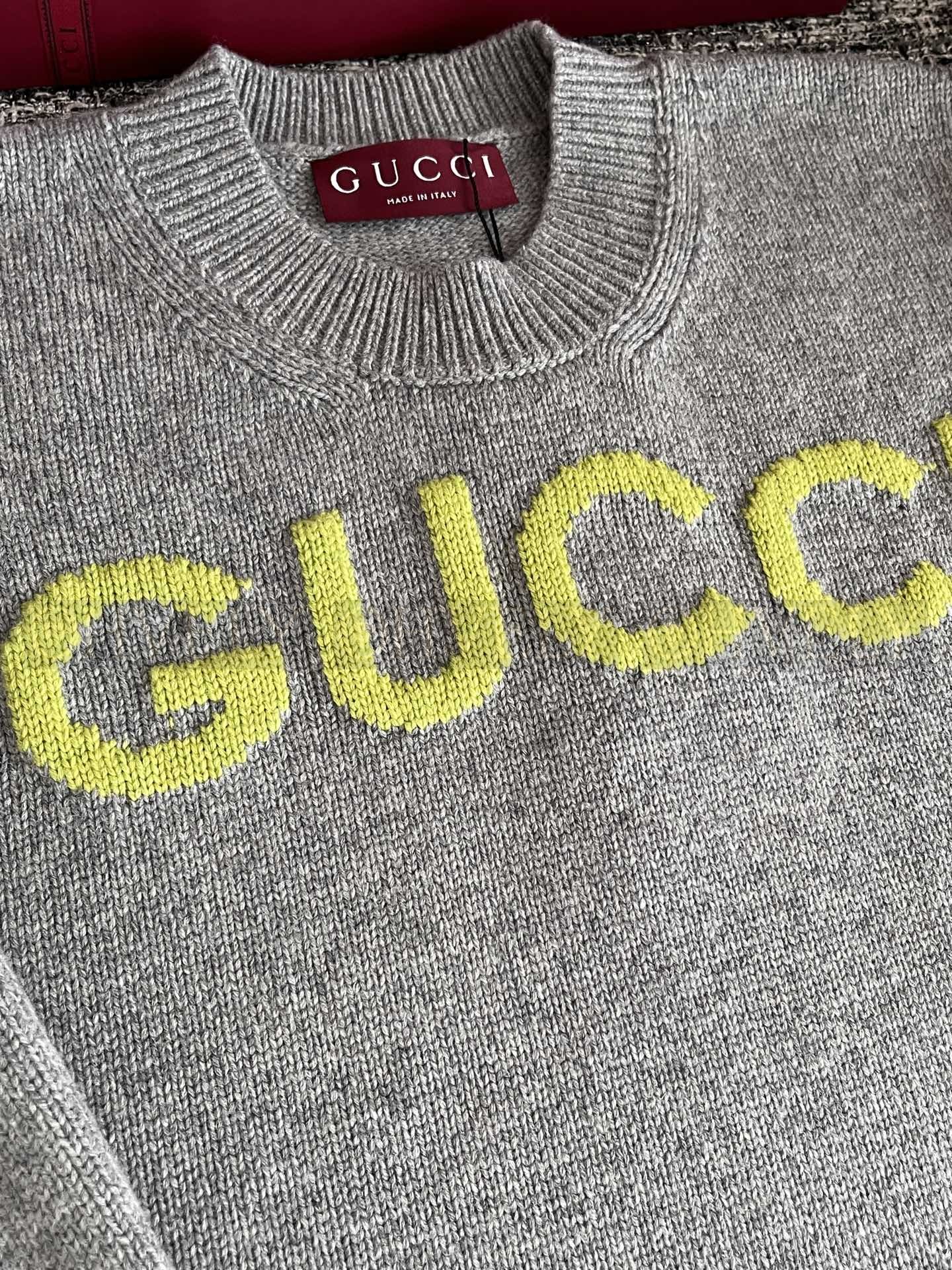 【 ZP 】Gucci 2025 모직 긴팔 (매장가 220만원) 상품 썸네일