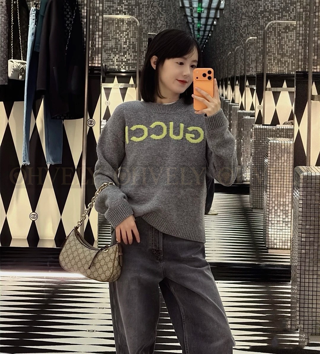 【 ZP 】Gucci 2025 모직 긴팔 (매장가 220만원) 상품 썸네일