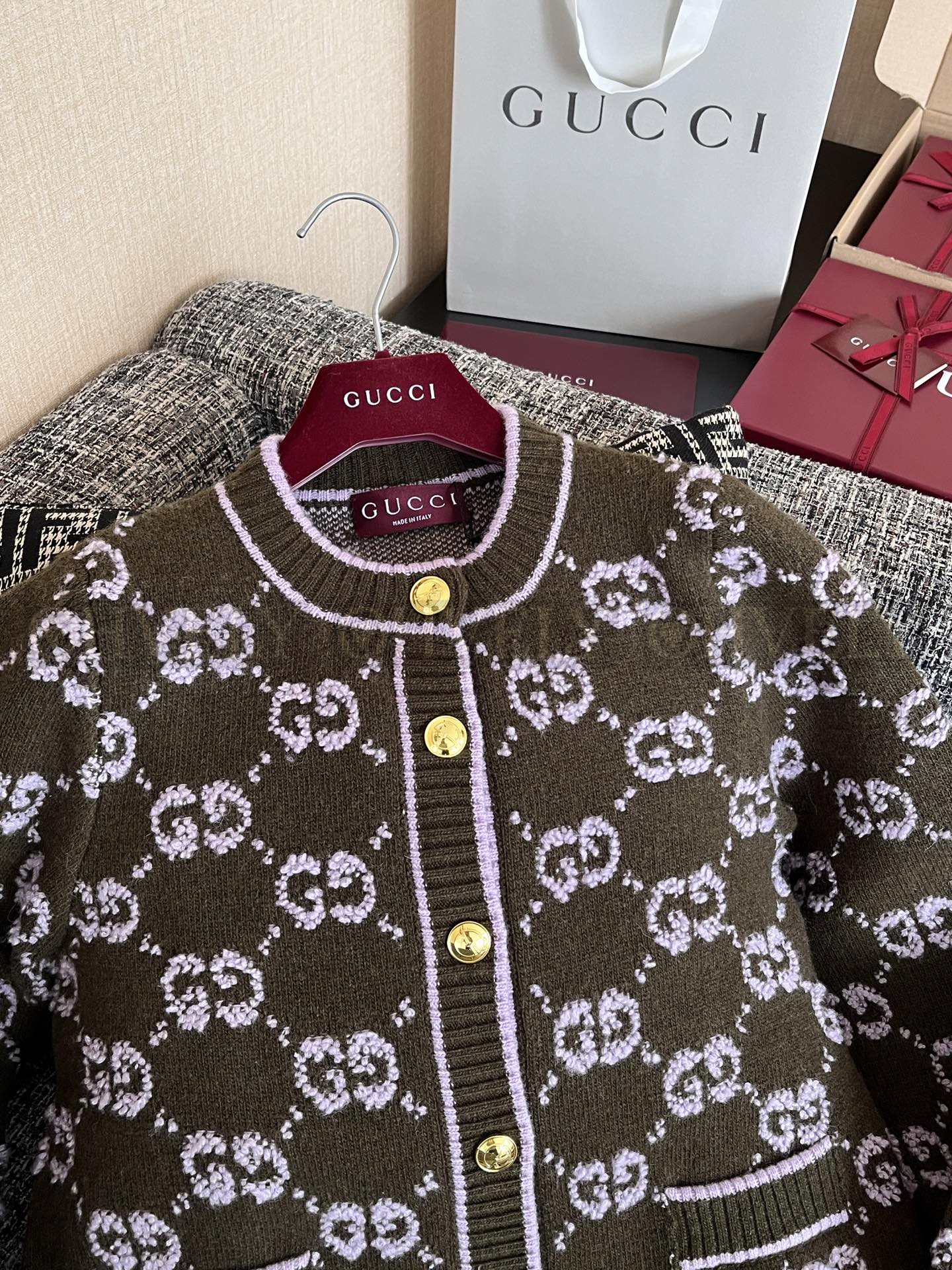 【 ZP 】Gucci 2025 니트 코트 (매장가 340만원) 상품 썸네일