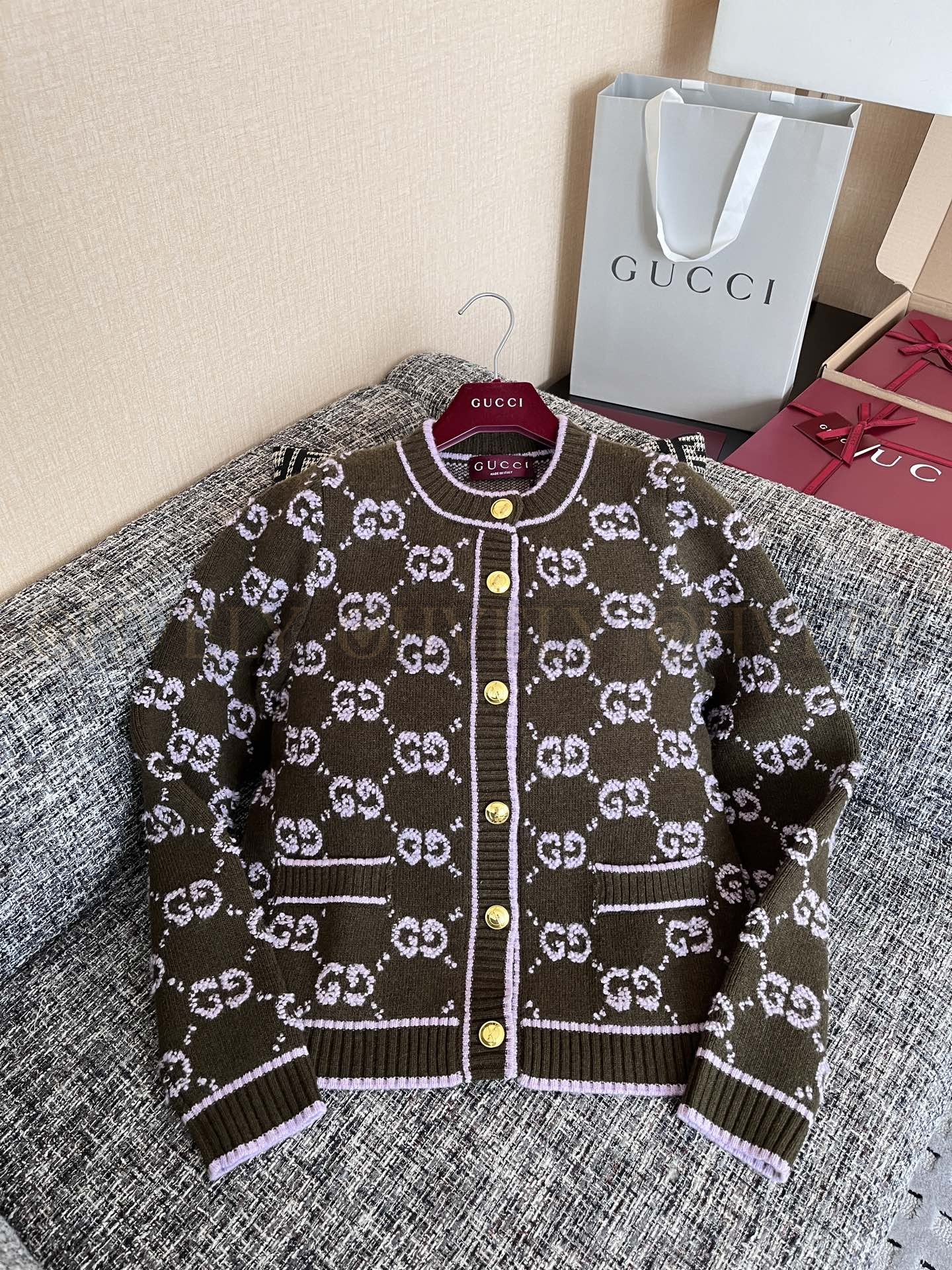 【 ZP 】Gucci 2025 니트 코트 (매장가 340만원) 상품 썸네일