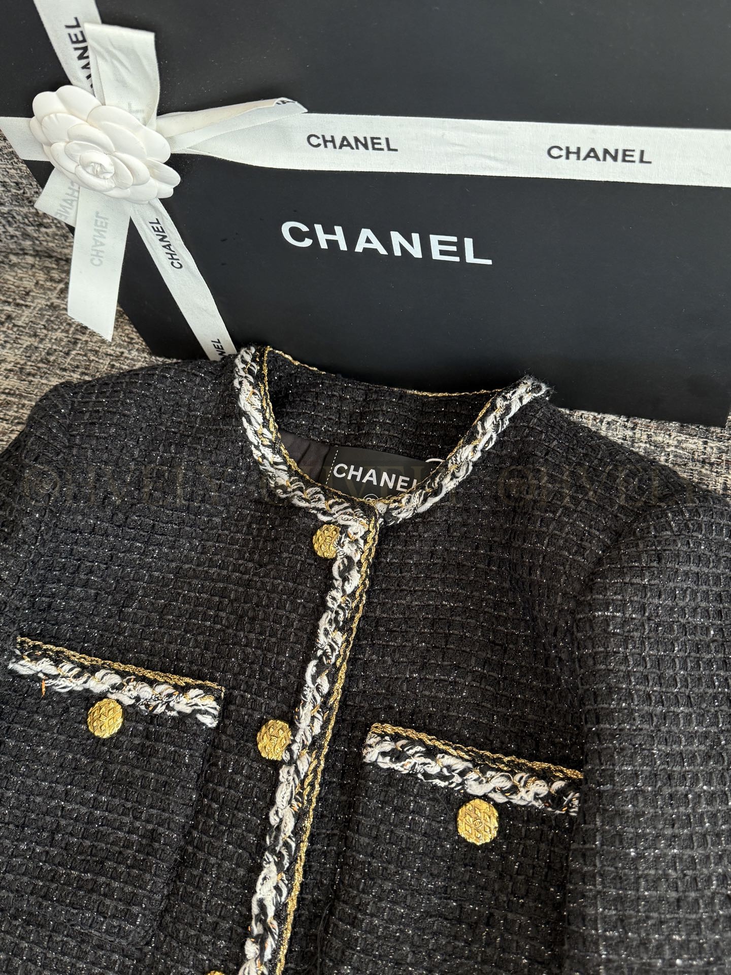 【 ZP 】CHANEL 2025 자켓 원피스 (매장가 1590만원) 상품 썸네일