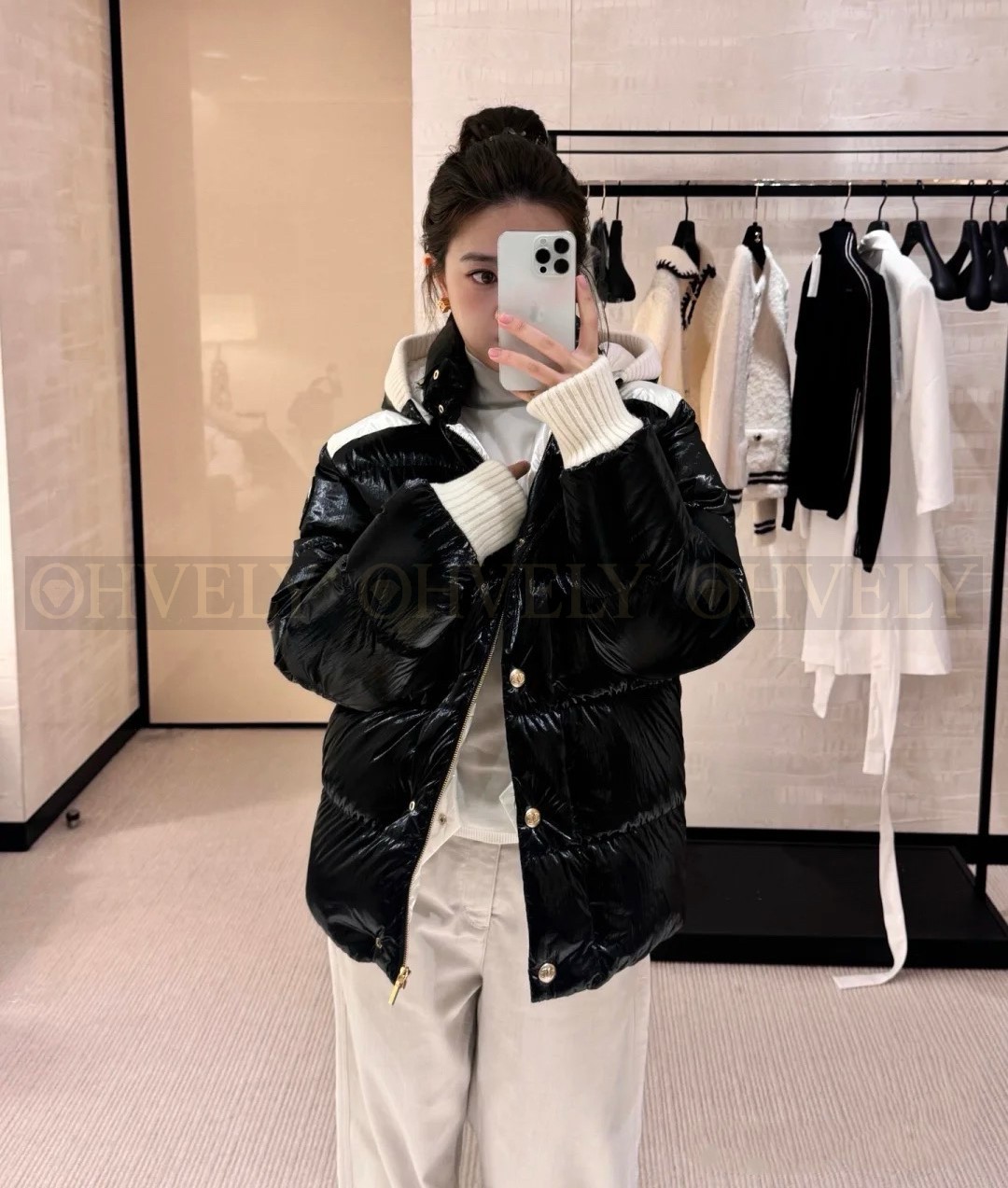 【 ZP 】CHANEL 2025 패딩 (매장가 1200만원) 상품 썸네일