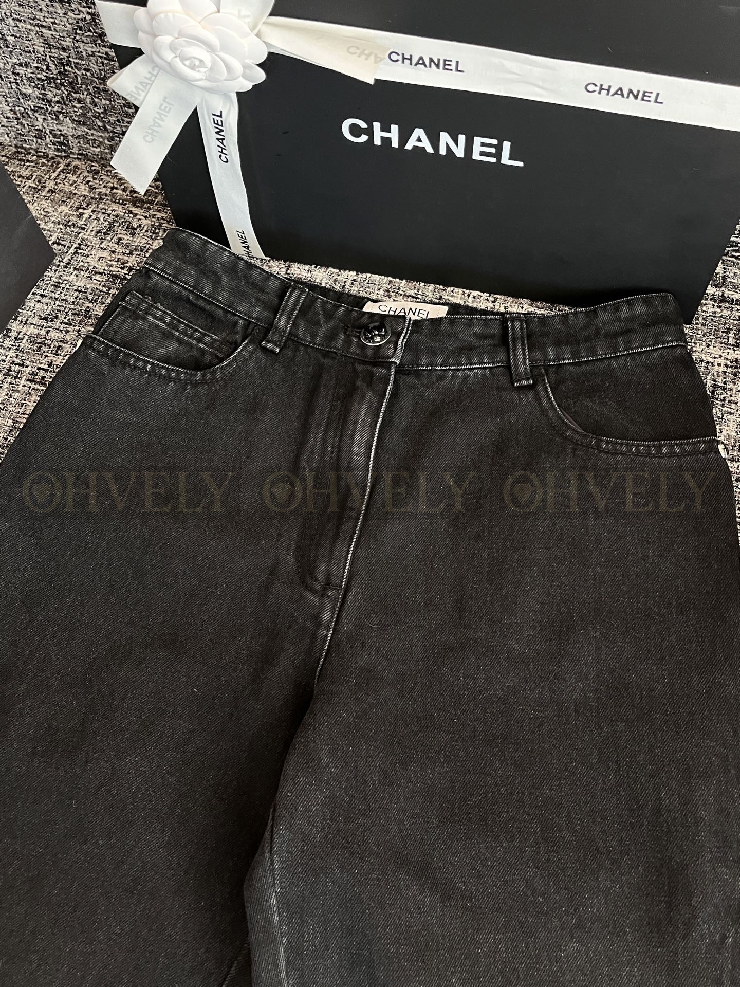 【 ZP 】CHANEL 2025 청바지 (매장가 396만원) 상품 썸네일