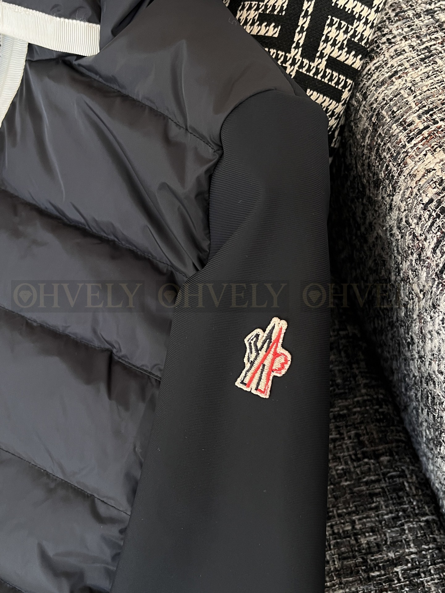 【 ZP 】Moncler 2025 패딩 (매장가 186만원) 상품 썸네일