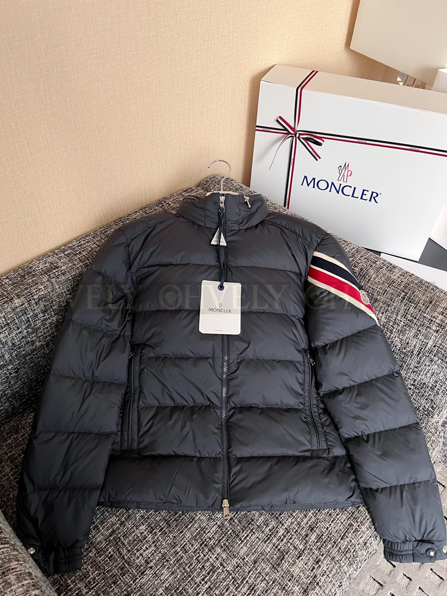 【 ZP 】Moncler 2025 패딩 (매장가 307만원) 상품 썸네일