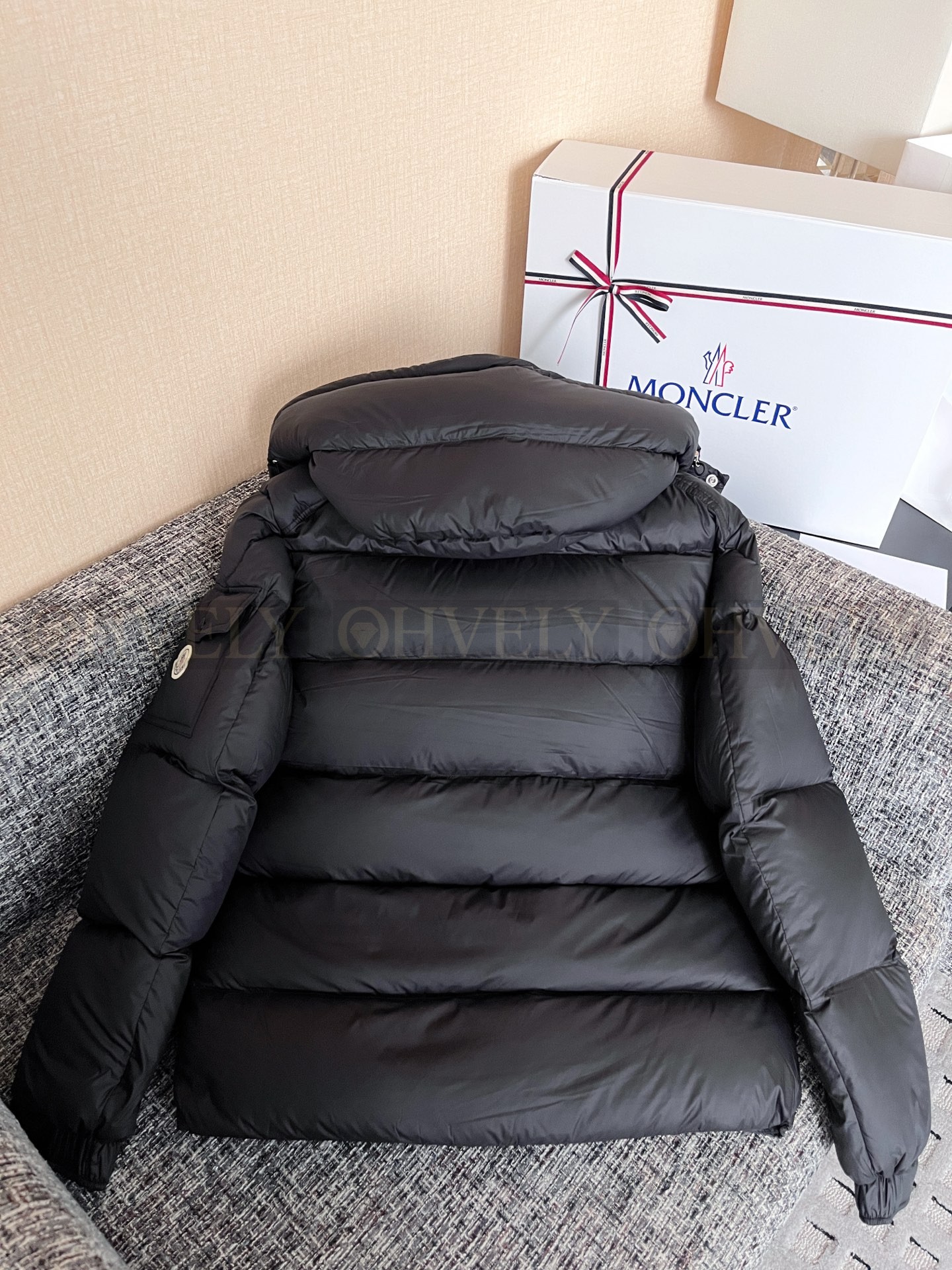 【 ZP 】Moncler 2025 패딩 (매장가 353만원) 상품 썸네일