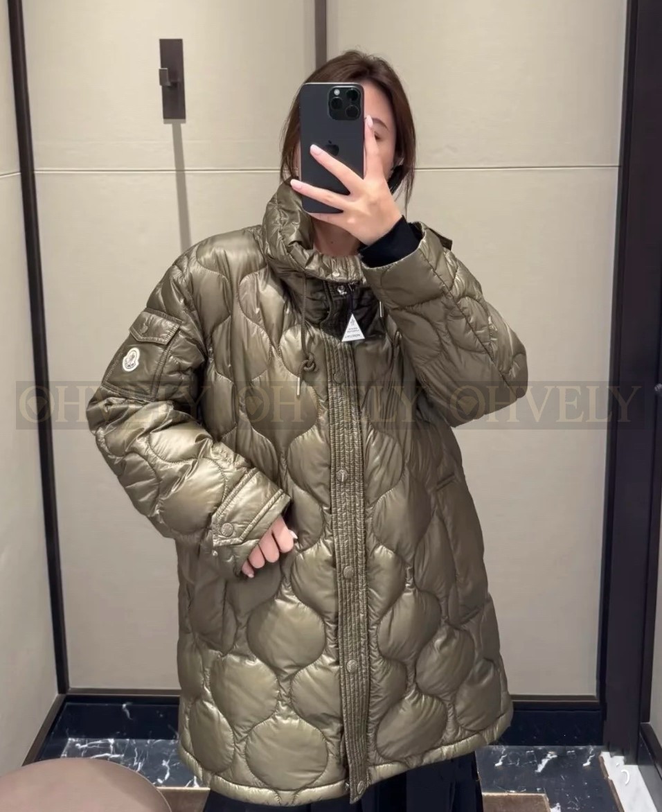 【 ZP 】Moncler 2025 미디 패딩 (매장가 406만원) 상품 썸네일