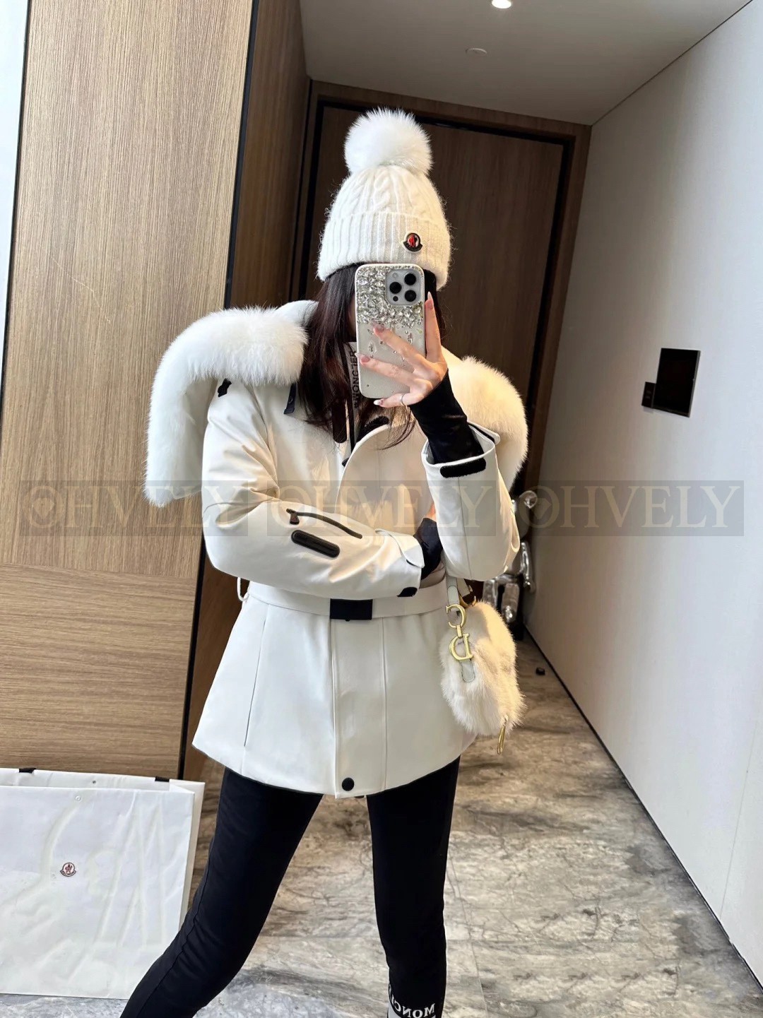 【 ZP 】Moncler 2025 패딩 (매장가 603만원) 상품 썸네일