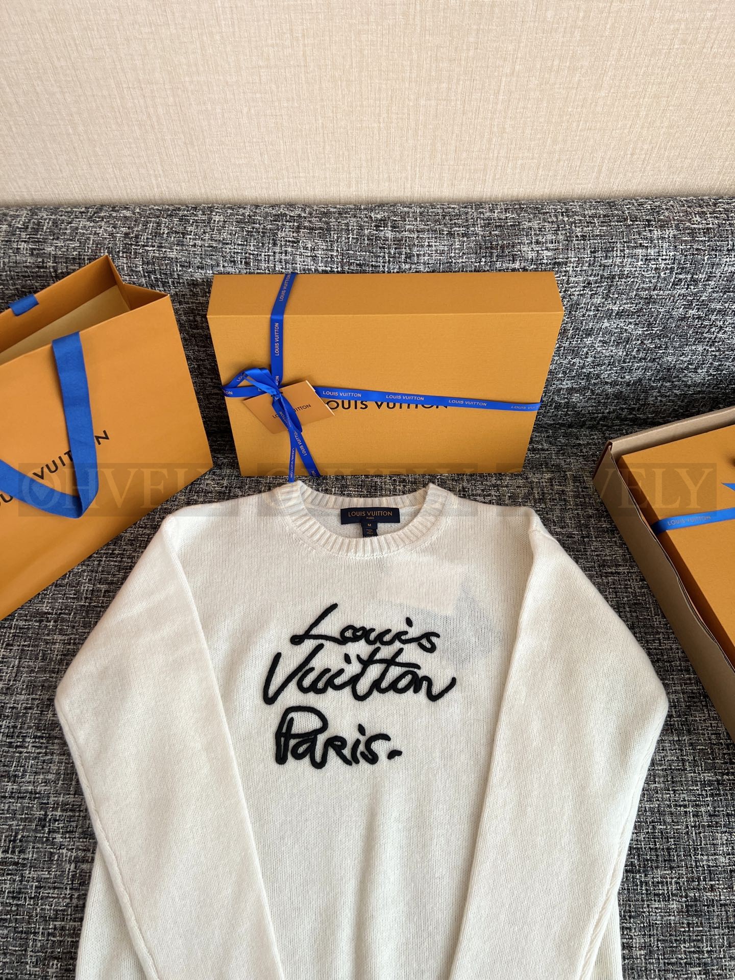 【 ZP 】Louis Vuitton 니트 스웨터 (매장가 326만원) 상품 썸네일