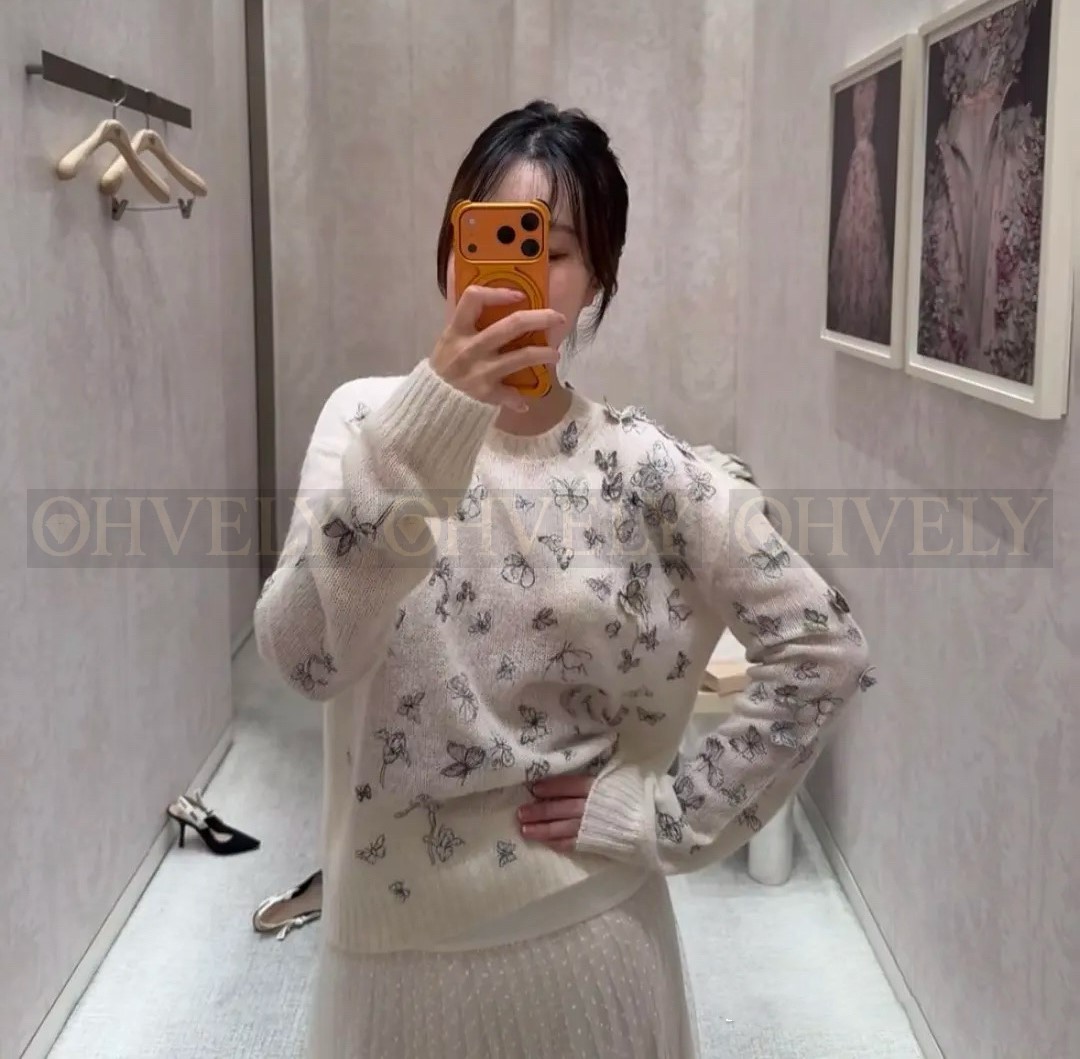 스웨터 상품 썸네일