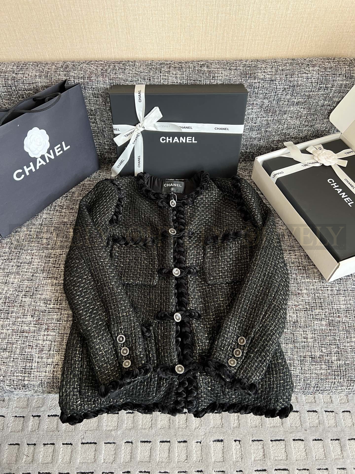 【 ZP 】CHANEL 2025 모직 코트 자켓 (매장가 1458만원) 상품 썸네일