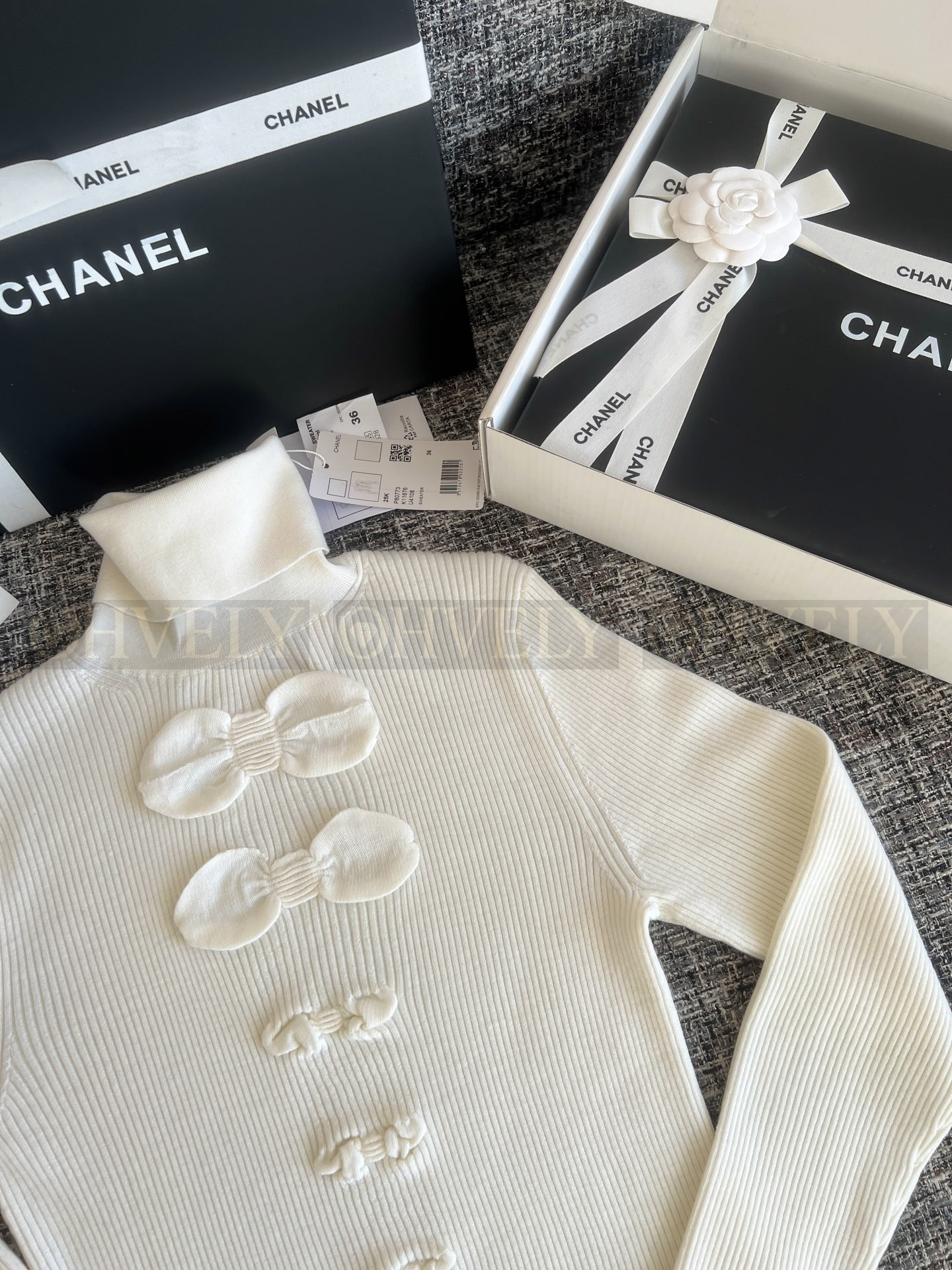【 ZP 】CHANEL 2025 리본 스웨터 (매장가 390만원) 상품 썸네일