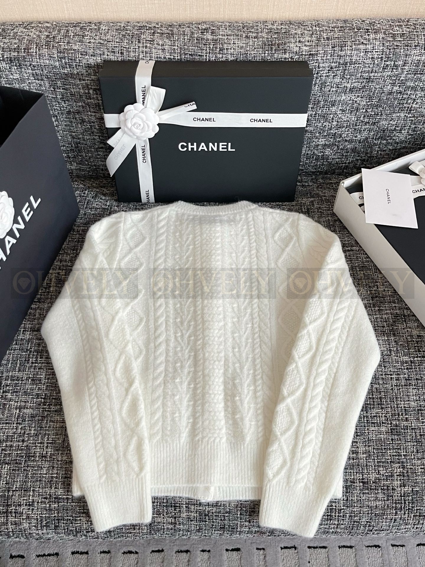 【 ZP 】CHANEL 2025 F/W 니트 가디건 코트 (매장가 752만원) 상품 썸네일