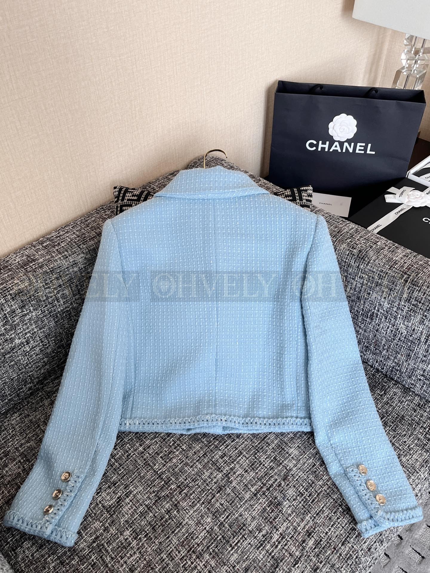 【 ZP 】CHANEL 2025 F/W 모직 코트 (매장가 1170만원) 상품 썸네일